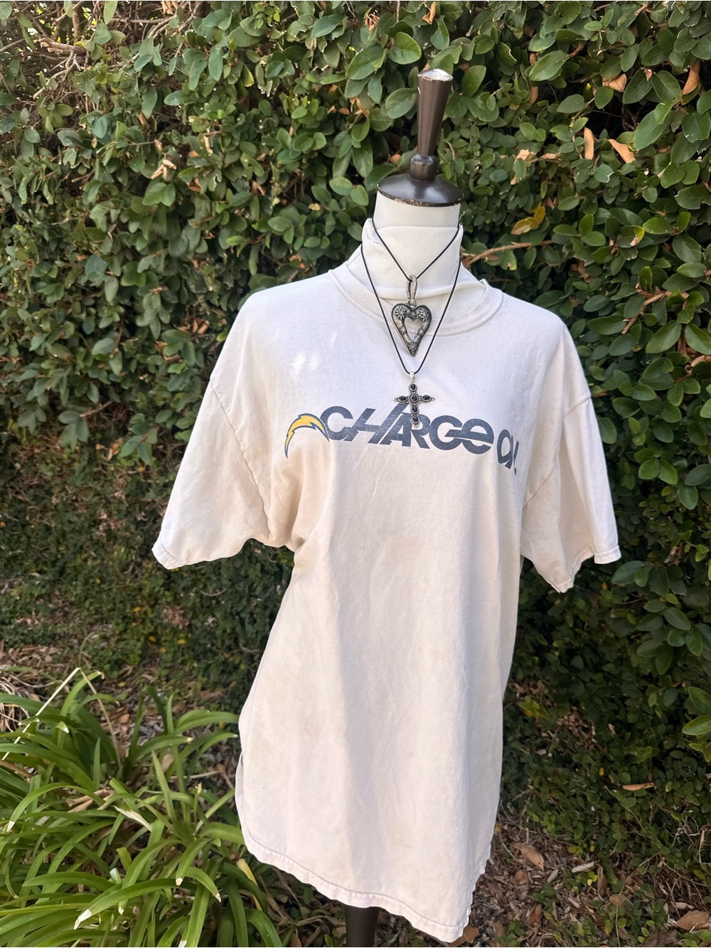 ✨Vintage Chargers tshirt